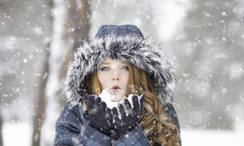 Play with Snow